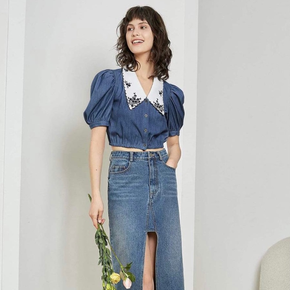 J.ing Blue Embroidered Vintage Blouse